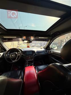 جيب جراند شيروكي